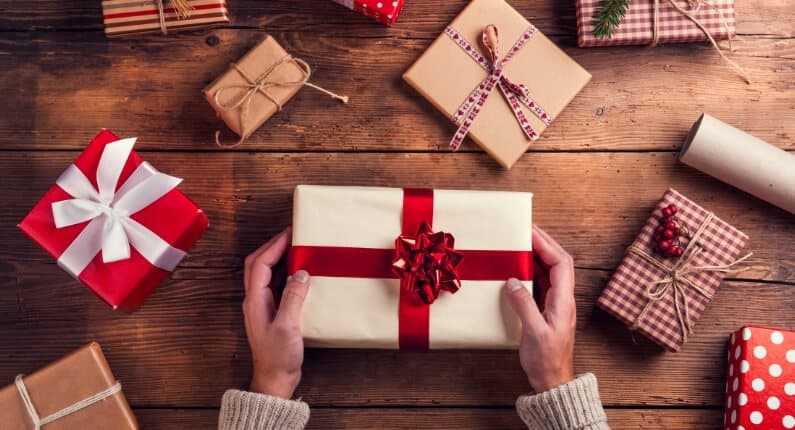 Christmas gift etiquette